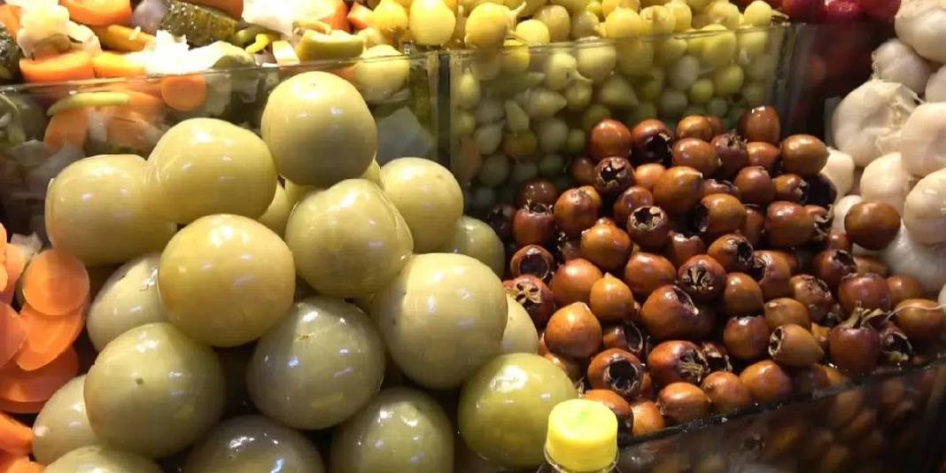 1 değil 2 değil tam 35 çeşit! Kilosu 250 TL’den yok satıyor 5